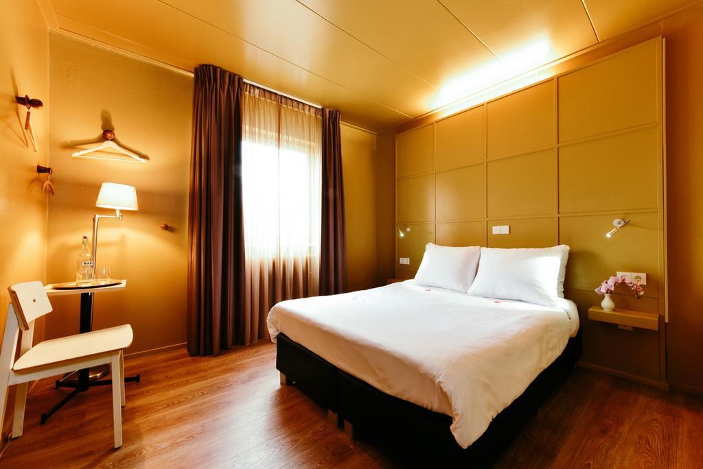 Hotel Raecks Haarlem Zewnętrze zdjęcie